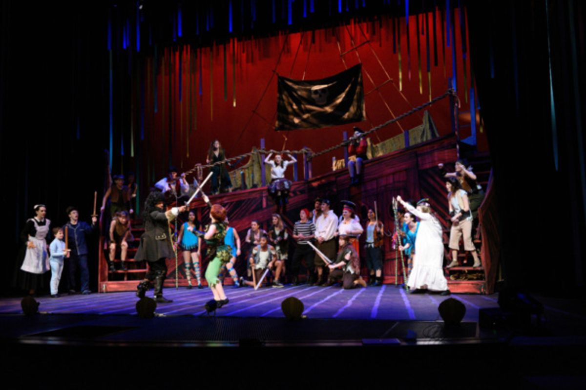 Hook (McLeod Buckham White) and Peter (Hope Valls) fight on the ship at 