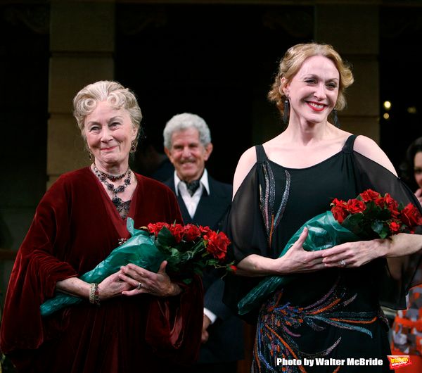 Rosemary Harris, Tony Roberts & Jan Maxwell
during the Manhattan Theatre Club's Produ Photo