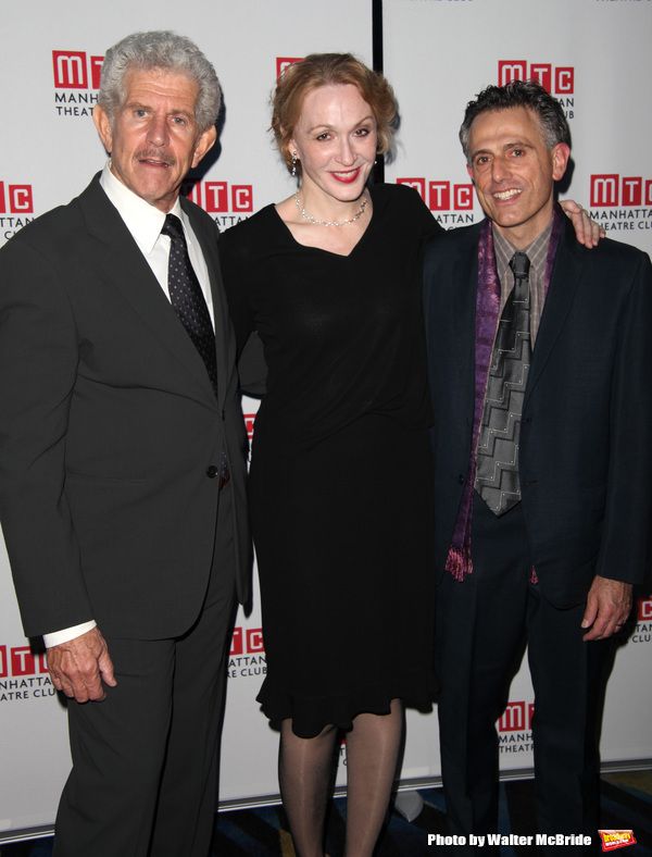 Tony Roberts, Jan Maxwell, David Greenspan
attending Planet Hollywood Opening Night A Photo