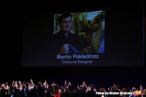 Sutton Foster and cast tribute Martin Pakledinaz @ BroadwayWorld Sutton Foster and cast tribute Martin Pakledinaz Photo