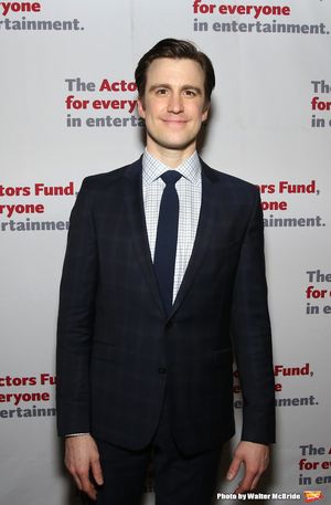Gavin Creel Photo