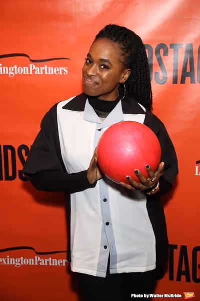 Kristolyn Lloyd Photo