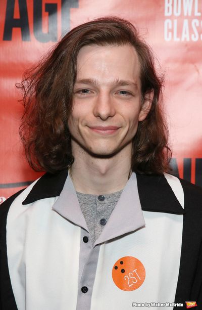 Mike Faist Photo