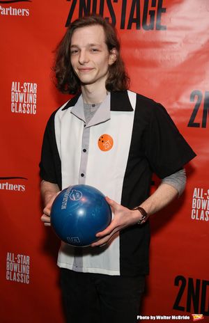 Mike Faist Photo