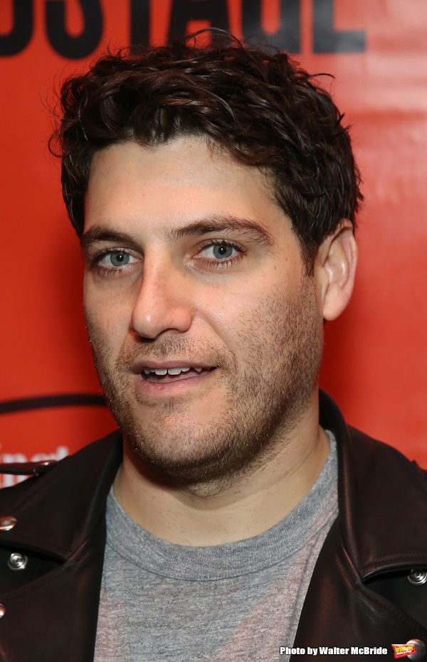 Adam Pally  Photo