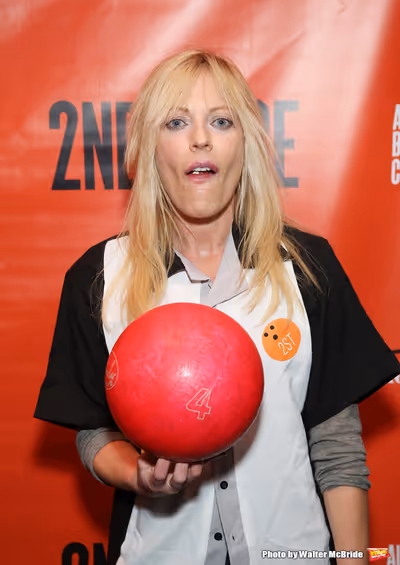 Sherie Rene Scott Photo