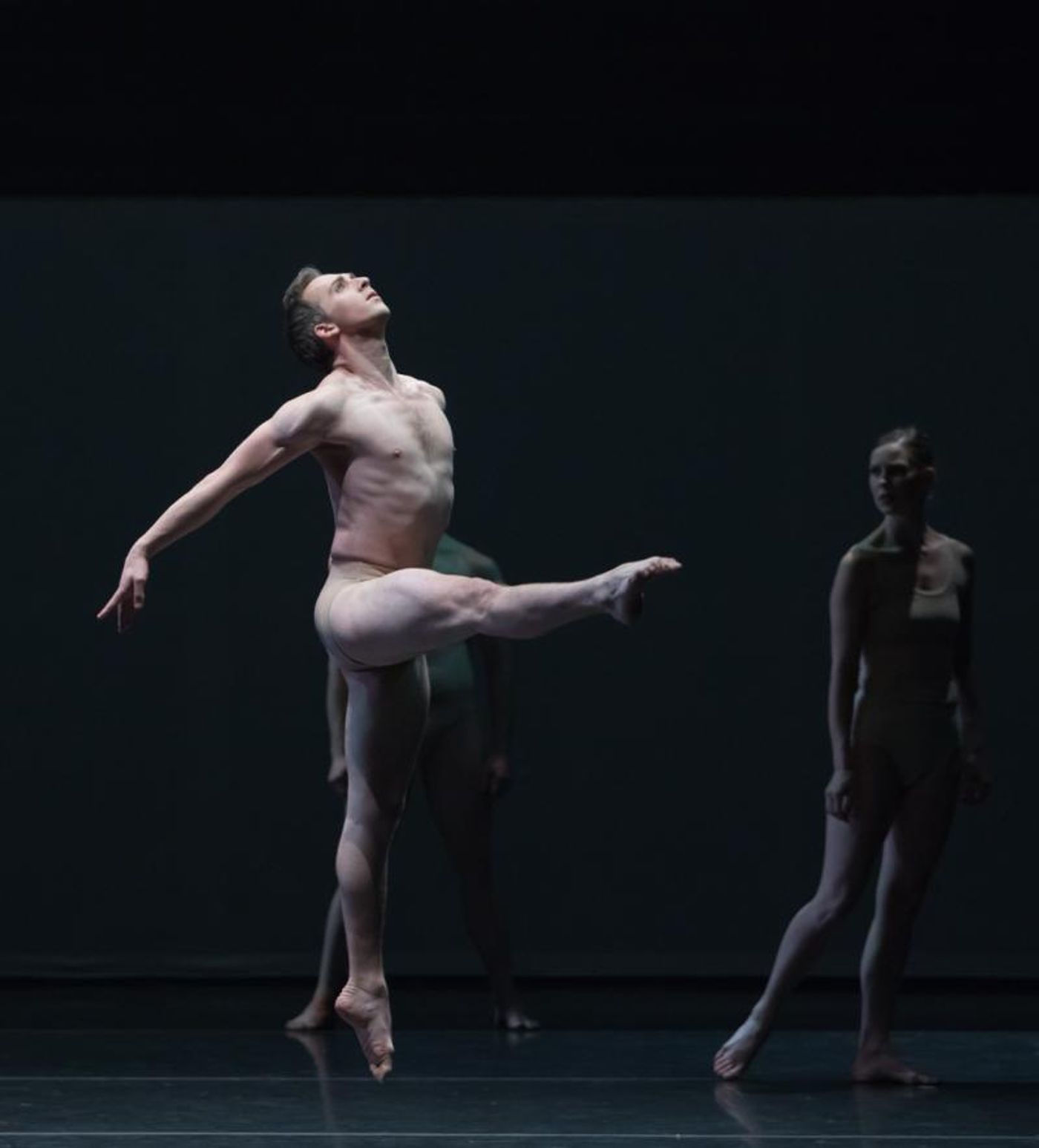 Review: Nashville Ballet's Stunning Performance of Stephen Mills' LIGHT  Image