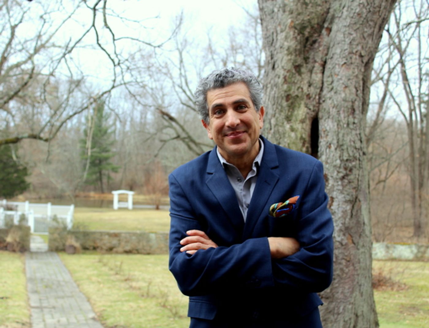 Photo Flash: Frank Ferrante Visits Former Home of George S. Kaufman in Bucks County as preview to AN EVENING WITH GROUCHO  Image