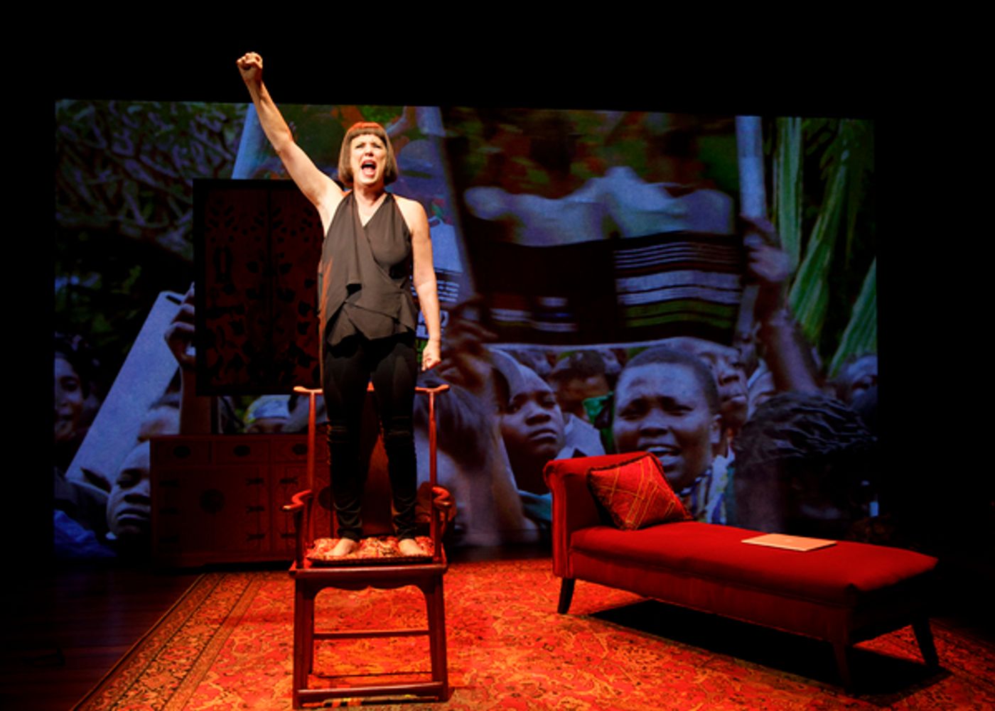Review: In IN THE BODY OF THE WORLD, What Doesn't Kill Eve Ensler Only Becomes The Subject of Her New Solo Play  Image