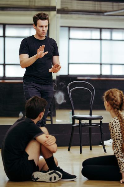 Jonathan Groff Photo