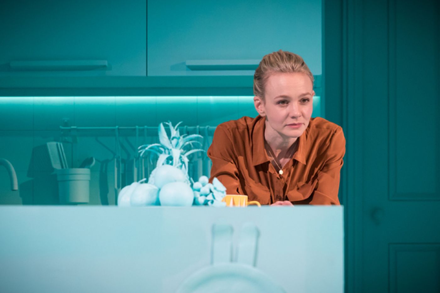 Photo Flash: First Look at GIRLS AND BOYS at The Royal Court Theatre  Image