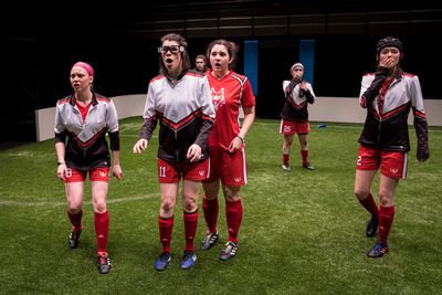 Cydney Moody, Sarah Price, Natalie Joyce, Mary Tilden, Isa Arciniegas and Taylor Blim Photo
