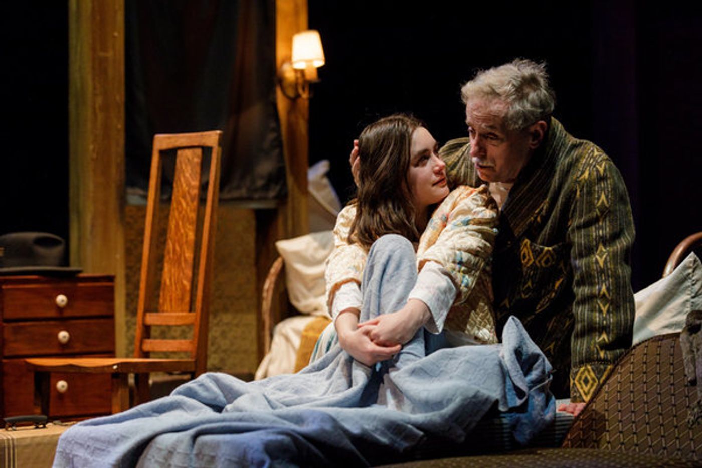 Photo Flash: Geva Mounts THE DIARY OF ANNE FRANK  Image