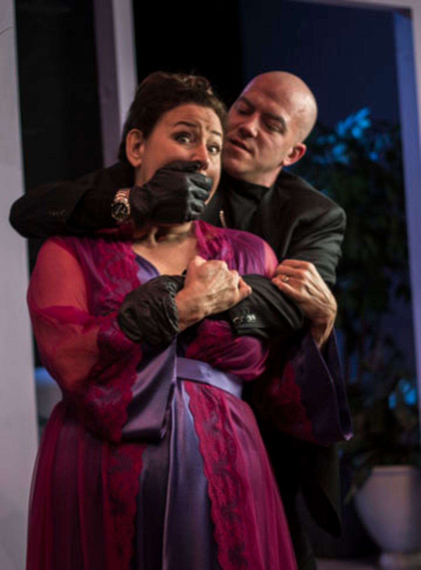 Photo Flash: The Theatre Group at SBCC presents the Comedy Thriller COMMUNICATING DOORS  Image