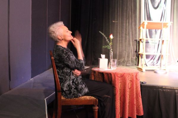 Lee Meriwether Photo