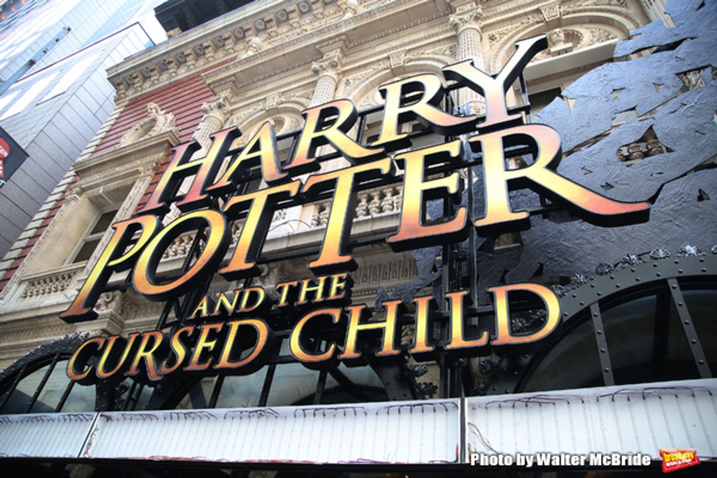 Photo Coverage: Just Like Magic! The HARRY POTTER AND THE CURSED CHILD Marquee Gets Installed!  Image