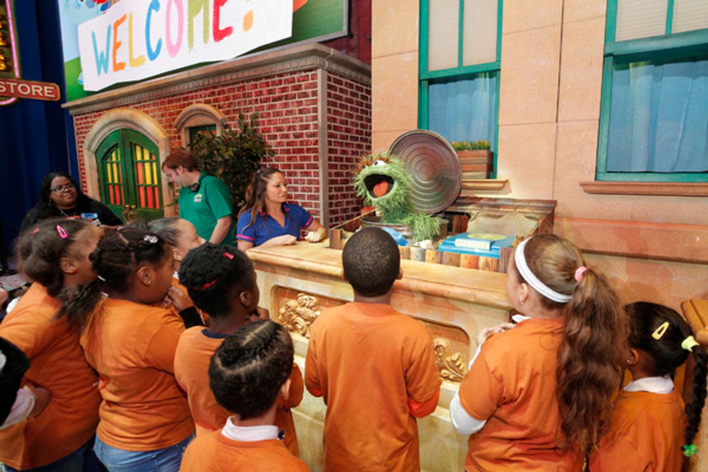 Photo Flash: Bronx's SCAN Receives 'Walmart Community Playmakers Award' at Sesame Street Live  Image