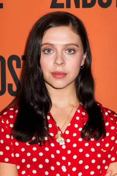 Bel Powley Photo