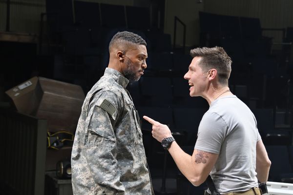 Jude Sandy as Othello and Stephen Thorne as Iago Photo