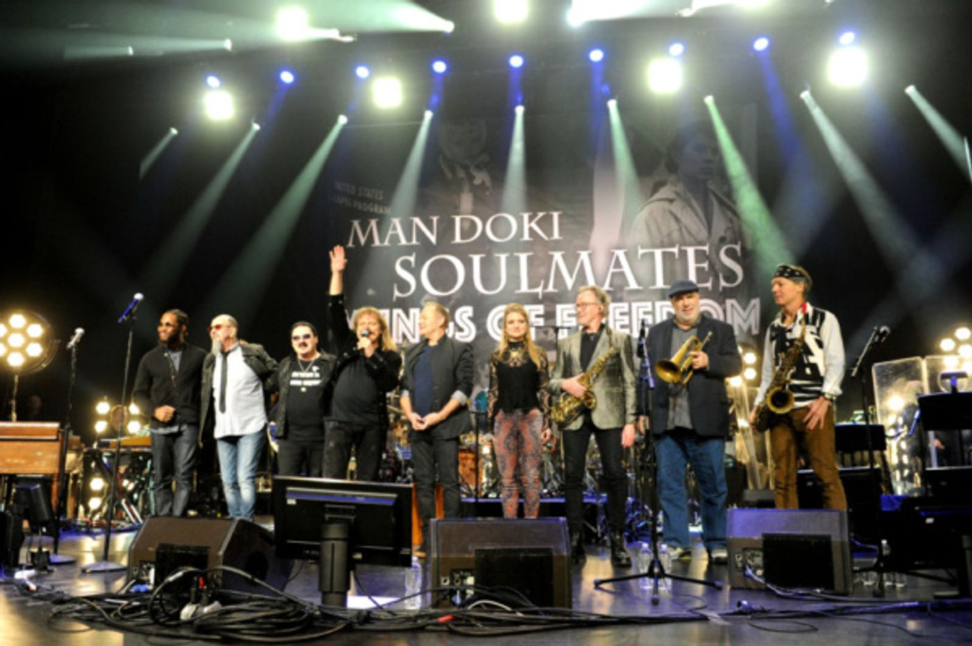 Photo Flash: The ManDoki Soulmates Headline Beacon Theatre In NYC  Image