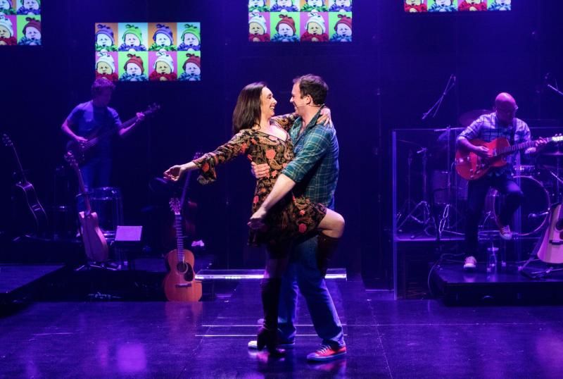 Review: Poignant World Premiere Musical LIGHT YEARS at Signature Theatre  Image