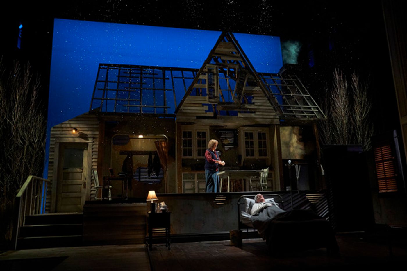 Photo Flash: First Look at Great Lakes Theater's MISERY  Image