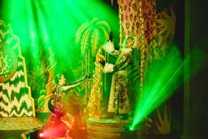 Katriona Perrett as Kaa and Kieran Parrott as Shere Khan @ BroadwayWorld Katriona Perrett as Kaa and Kieran Parrott as Shere Khan Photo