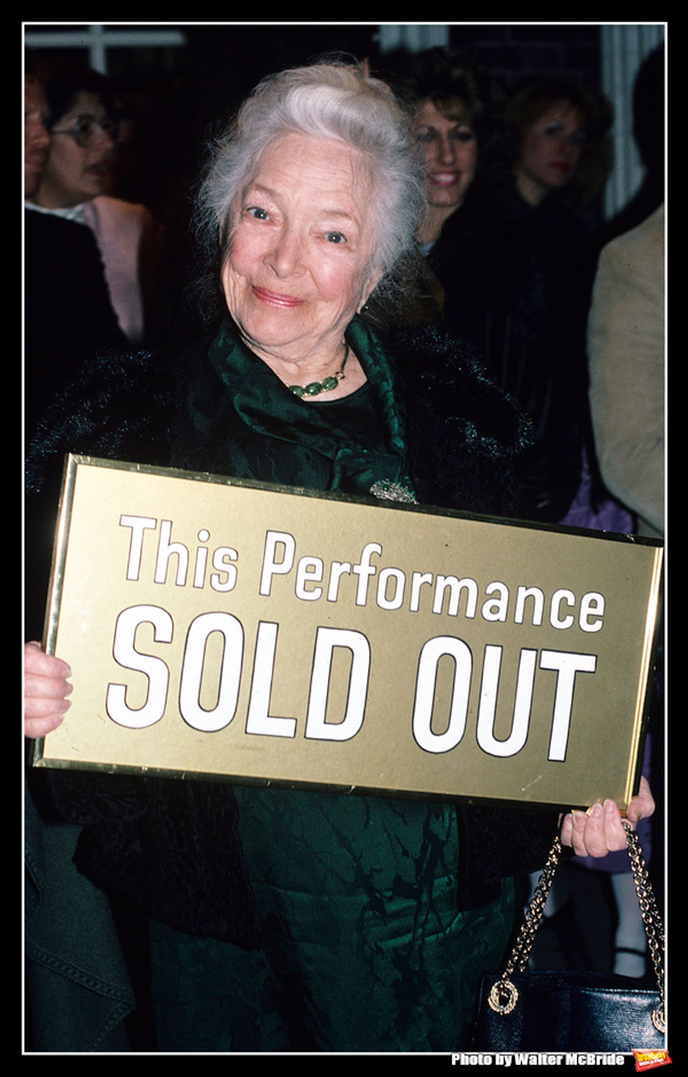Photo Throwback: Helen Hayes Visits the Helen Hayes Theatre in 1988  Image
