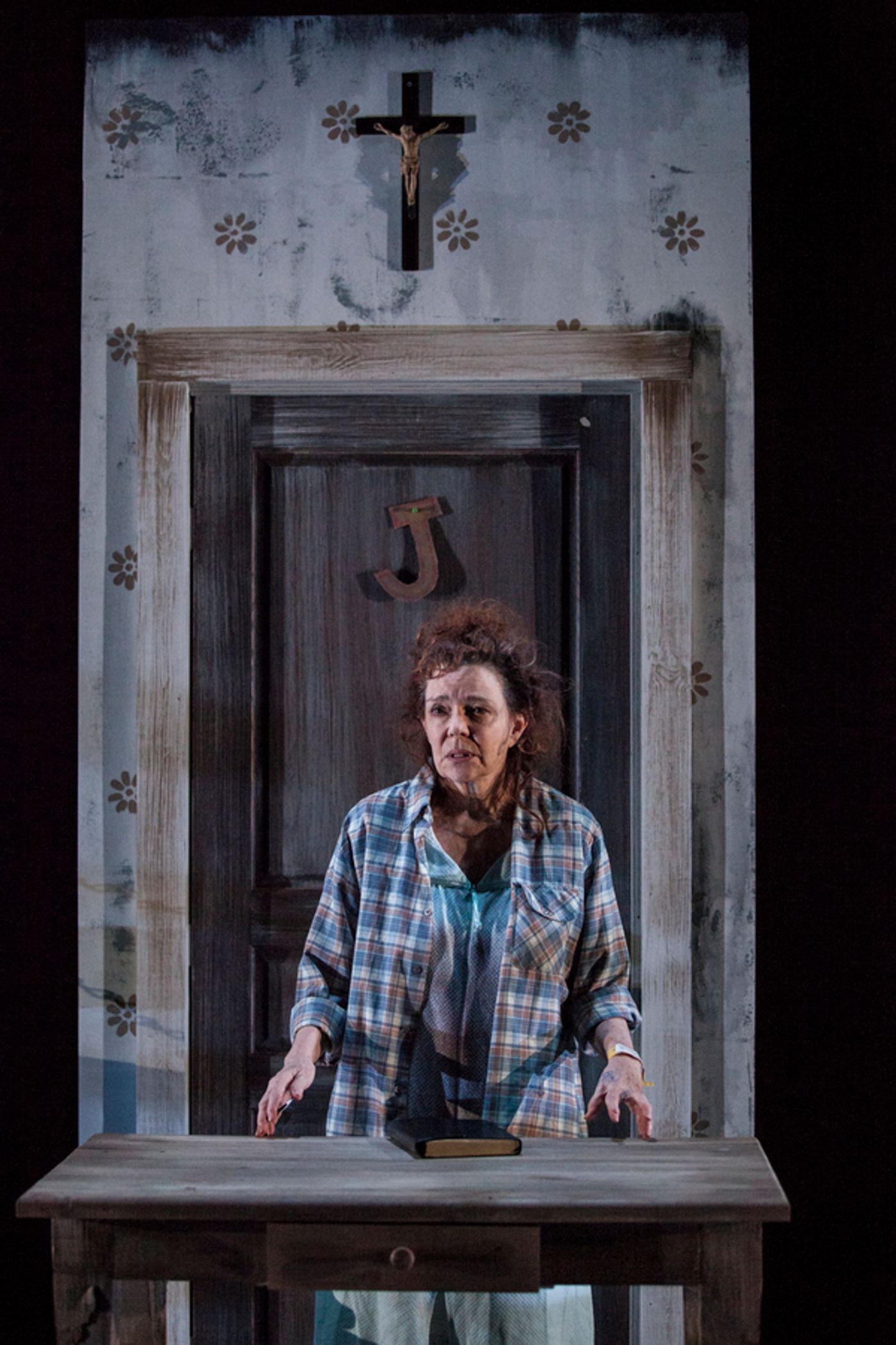 Photo Coverage: First Look at Deirdre O'Connell and Company in TERMINUS  Image