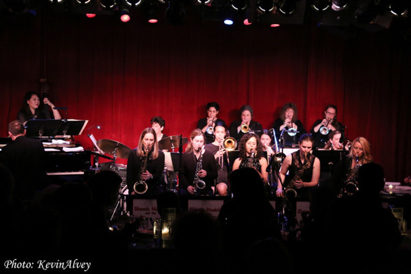 Photo Flash: Linda Purl and DIVA Sing the Great Ladies of the Glamorous Nightclub Era at Broadway at Birdland Photo Flash: Linda Purl and DIVA Sing the Great Ladies of the Glamorous Nightclub Era at Broadway at Birdland Image