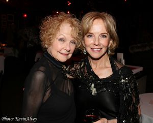 Penny Fuller, Linda Purl Photo