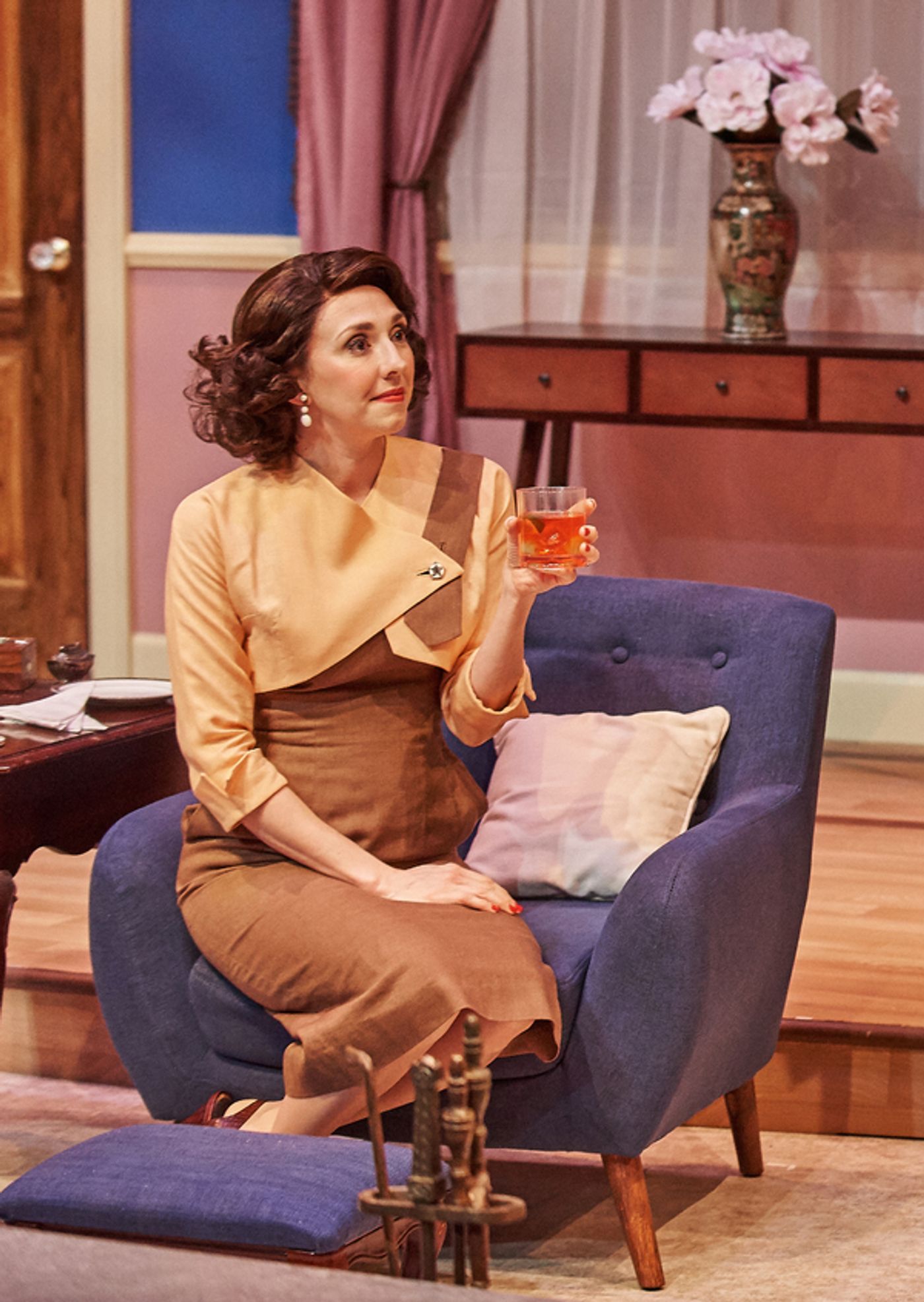 Photo Flash: Top Atlanta Talent Brings Popular Local Playwright's Regional Hit PERFECT ARRANGEMENT Home  Image