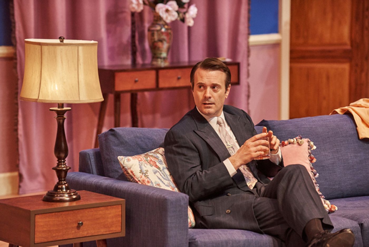 Photo Flash: Top Atlanta Talent Brings Popular Local Playwright's Regional Hit PERFECT ARRANGEMENT Home  Image