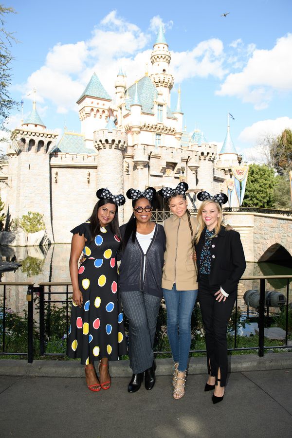 Mindy Kaling, Oprah Winfrey, Storm Reid and Reese Witherspoon Photo