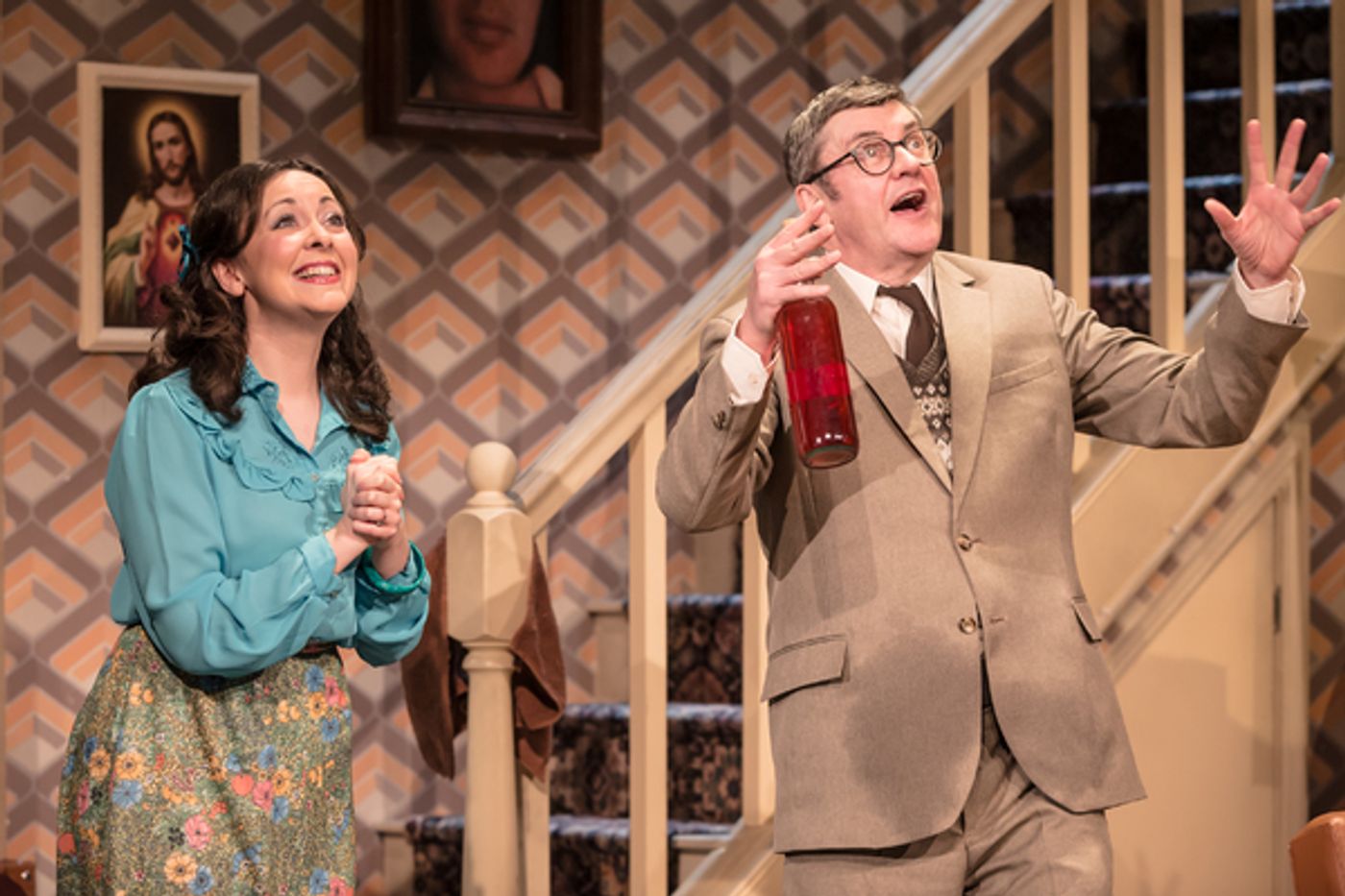 Photo Flash: First Look at the UK Tour of SOME MOTHERS DO 'AVE 'EM  Image