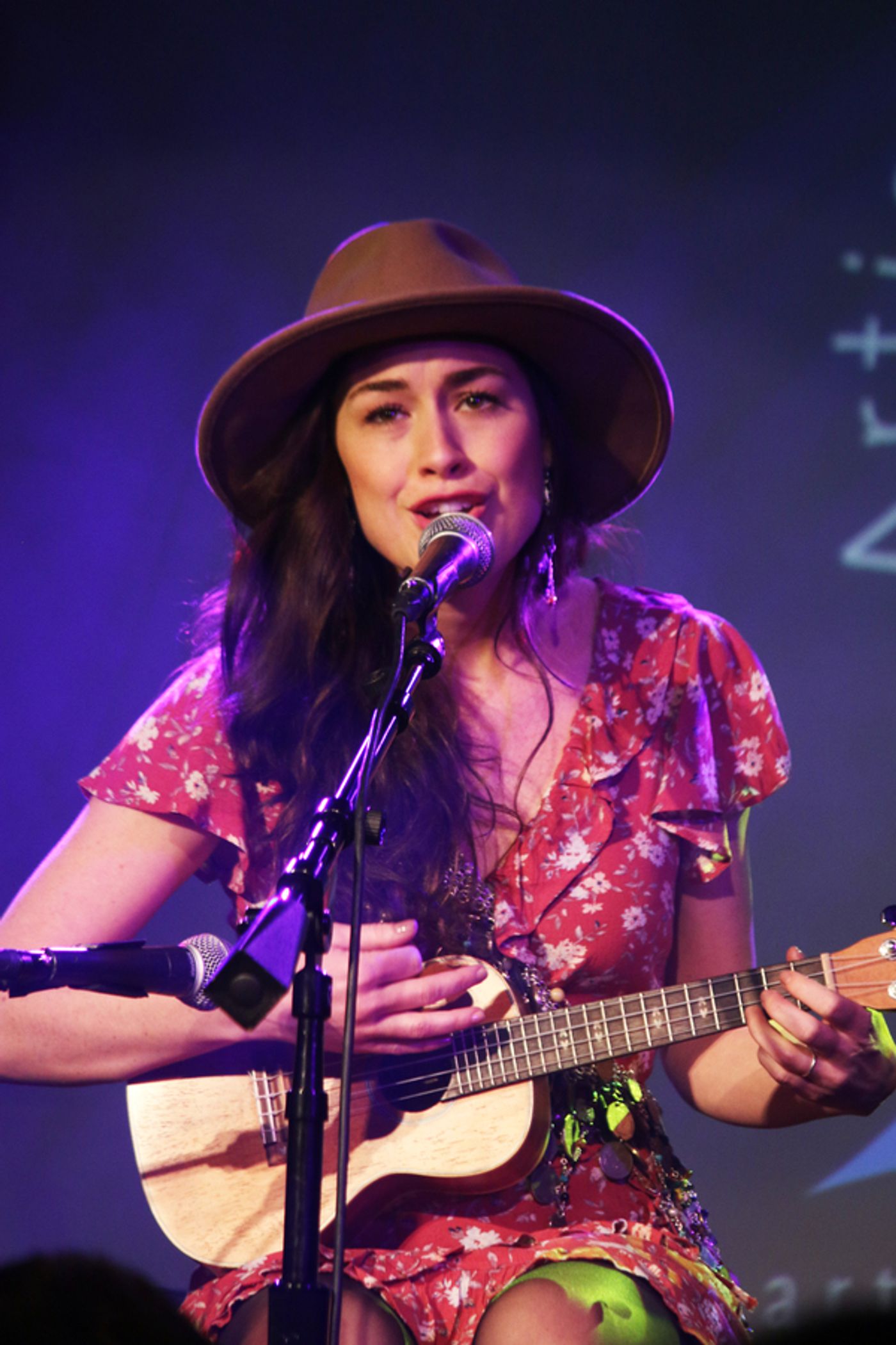 Photo Flash: Broadway Stars Sing Out for Peace at Charity Benefit  Image