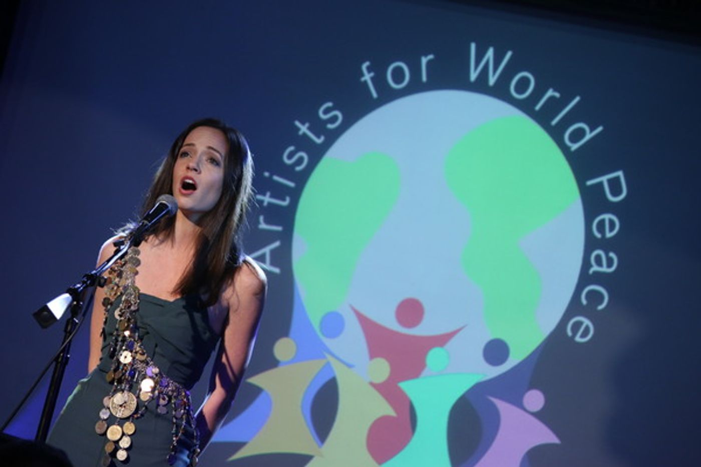 Photo Flash: Broadway Stars Sing Out for Peace at Charity Benefit  Image