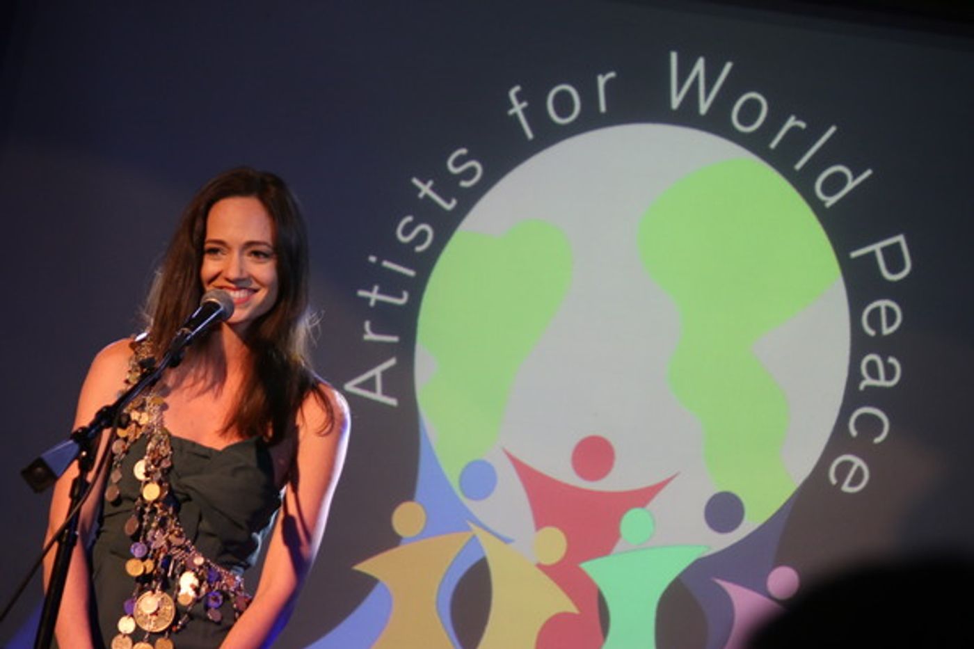 Photo Flash: Broadway Stars Sing Out for Peace at Charity Benefit  Image