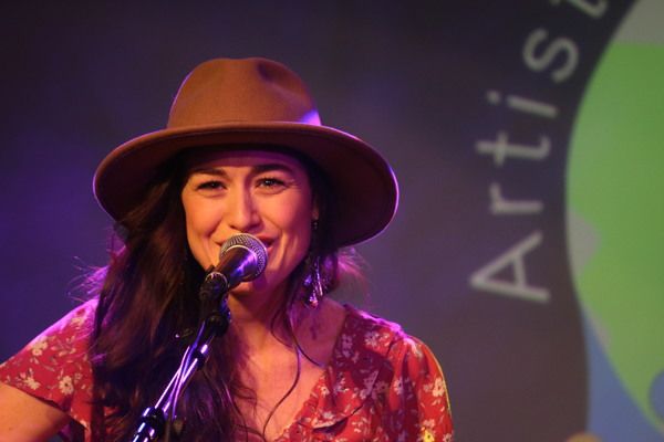 Photos: Broadway Stars Sing Out for Peace at Charity Benefit — photo 4 of 50