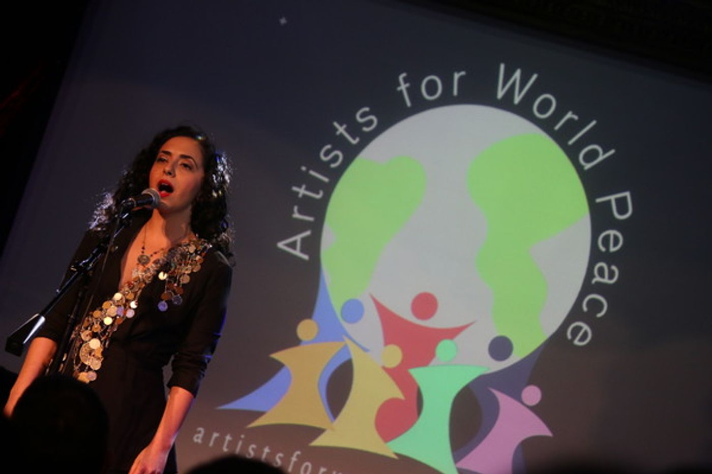 Photo Flash: Broadway Stars Sing Out for Peace at Charity Benefit  Image