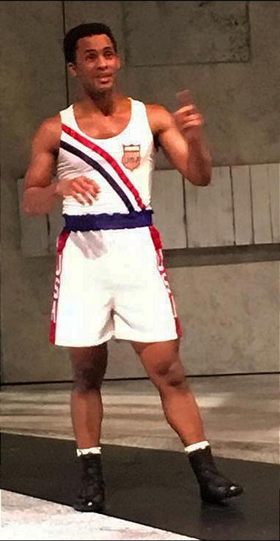Review:  And In This Corner:  Cassius Clay Image
