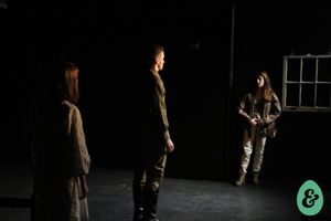  Calley Luman, Harry Plumptre and Kylie Holloway Photo