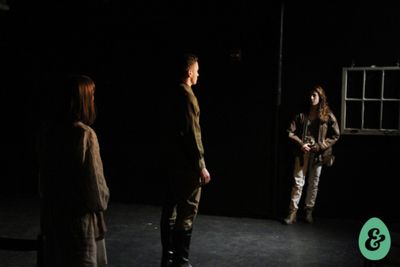  Calley Luman, Harry Plumptre and Kylie Holloway Photo