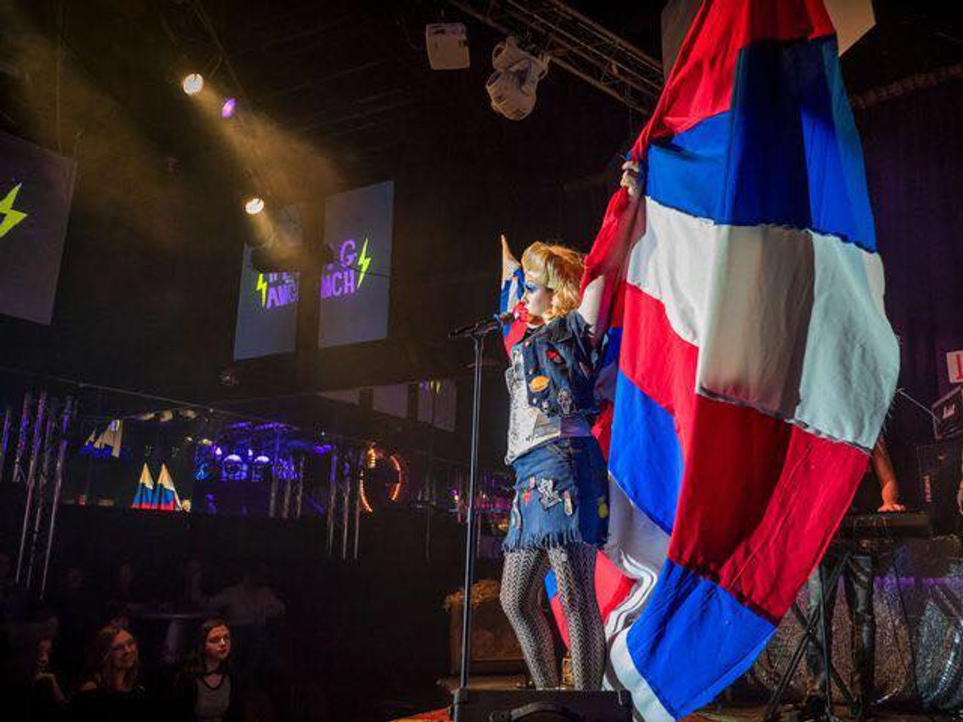 Review: HEDWIG AND THE ANGRY INCH at Kata Klysmic Productions  Image