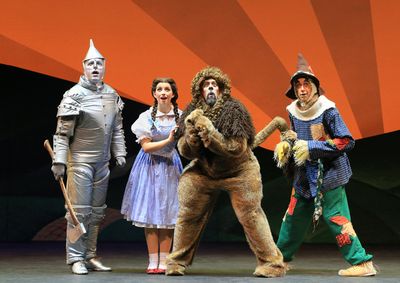Tin Man (Christopher Russell), Dorothy (Kailee Kaimann), Lion (Victor Legarreta) and  Photo