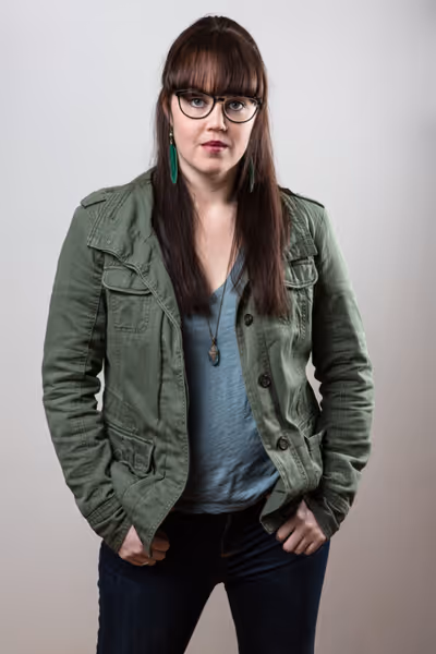 Lisa Jill Anderson (Moon) in HAL & BEE. Photo by Hunter Canning Photo