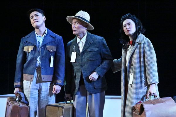 Ethan Le Phong, George Takei, and Elena Wang Photo