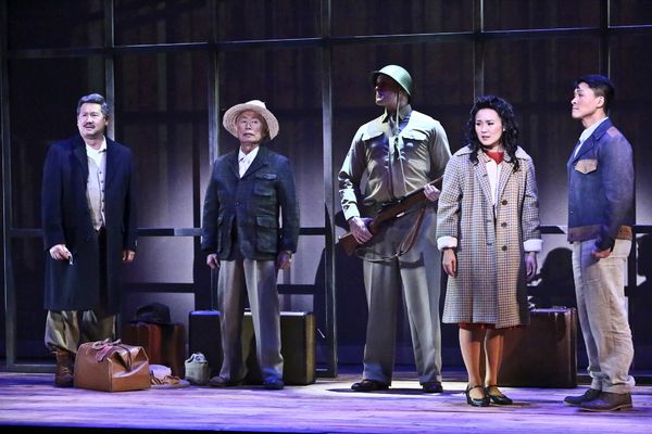 Scott Watanabe, George Takei, Jordan
Goodsell, Elena Wang, and Ethan Le Phong Photo