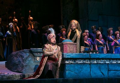 Javier Camarena as Idreno and Ryan Speedo Green as Oroe in Rossini's "Semiramide."
 Photo
