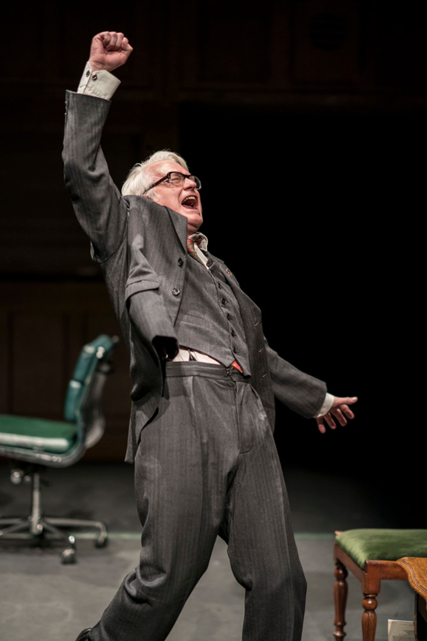 Photo Flash: First Look at the UK Tour of THIS HOUSE  Image